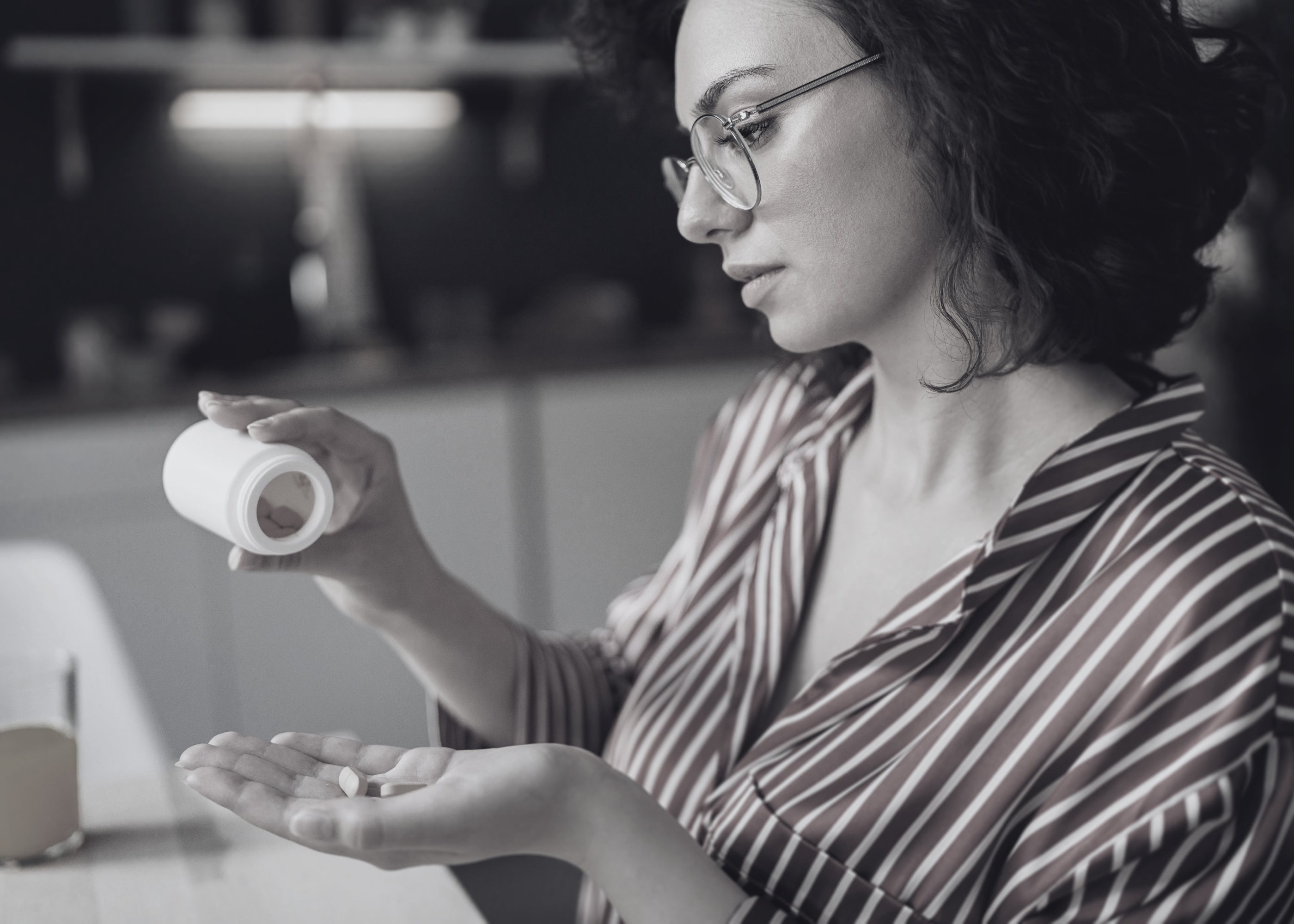 5 Things to Look for in a Supplement If You're Fighting Menopause Brain Fog