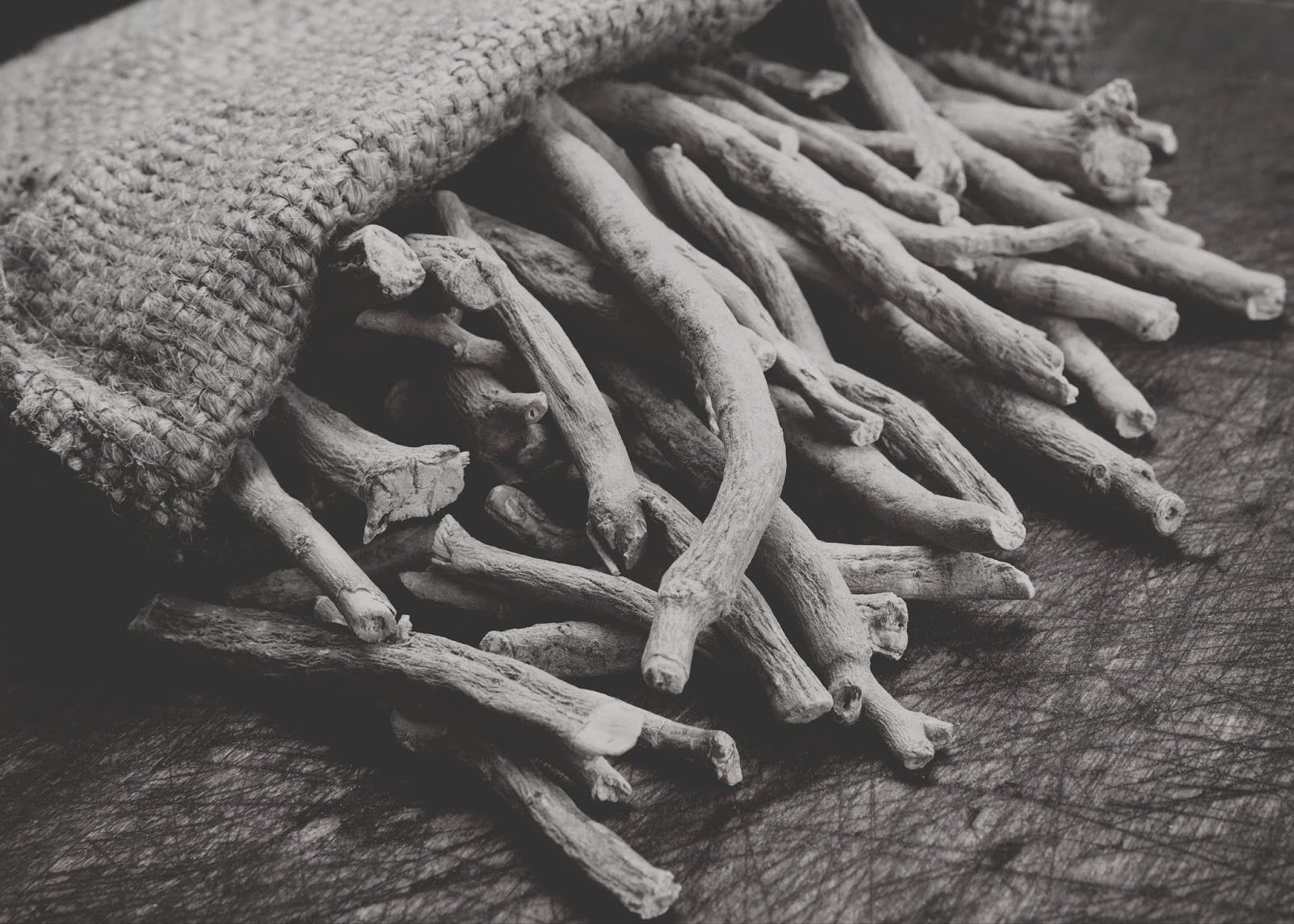 How Ashwagandha Can Help You Cope With Everyday Anxiety