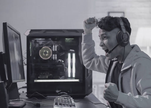 Best Nootropics for Gamers: Focus & Reaction Time Boosters